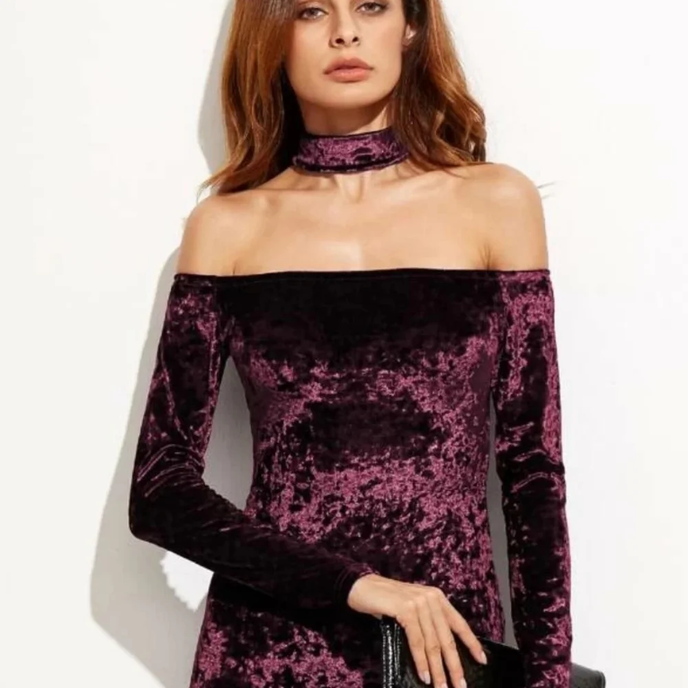 Off Shoulder Velvety Dress - Picture 2 of 6